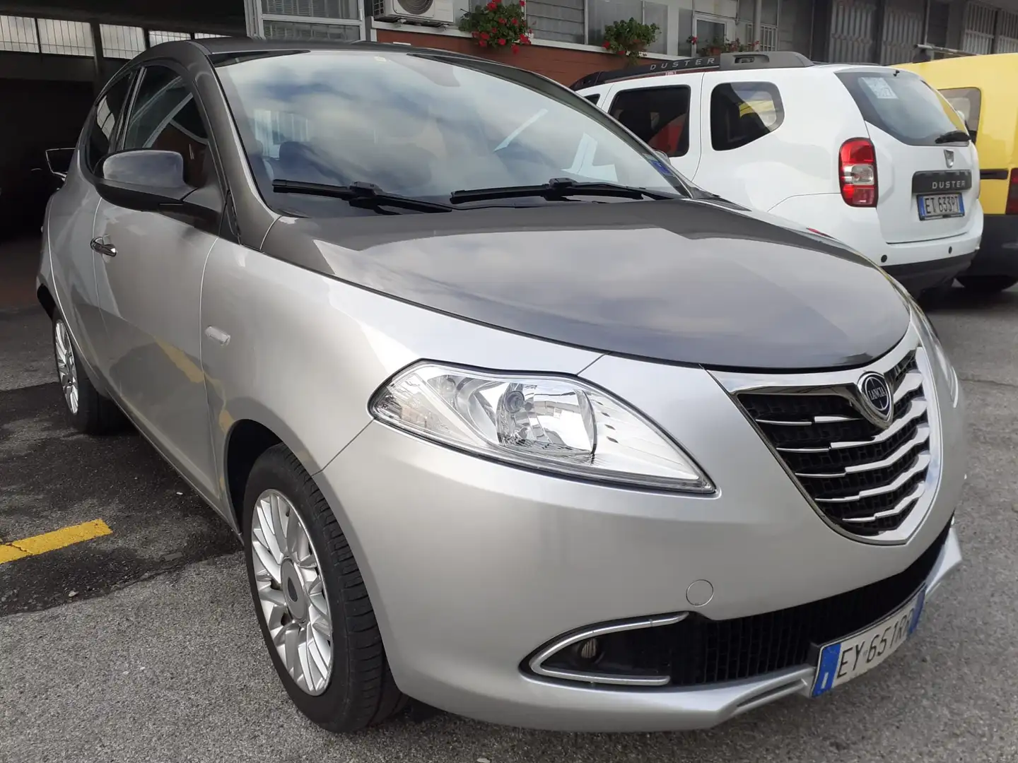 Lancia Ypsilon Ypsilon 1.3 mjt Platinum s Grigio - 1