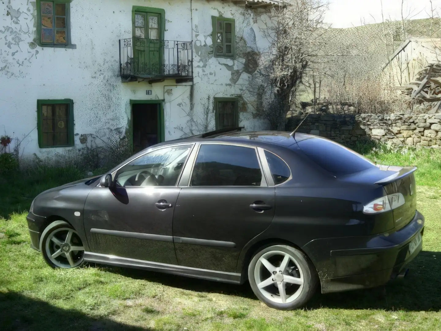 SEAT Cordoba Black - 1