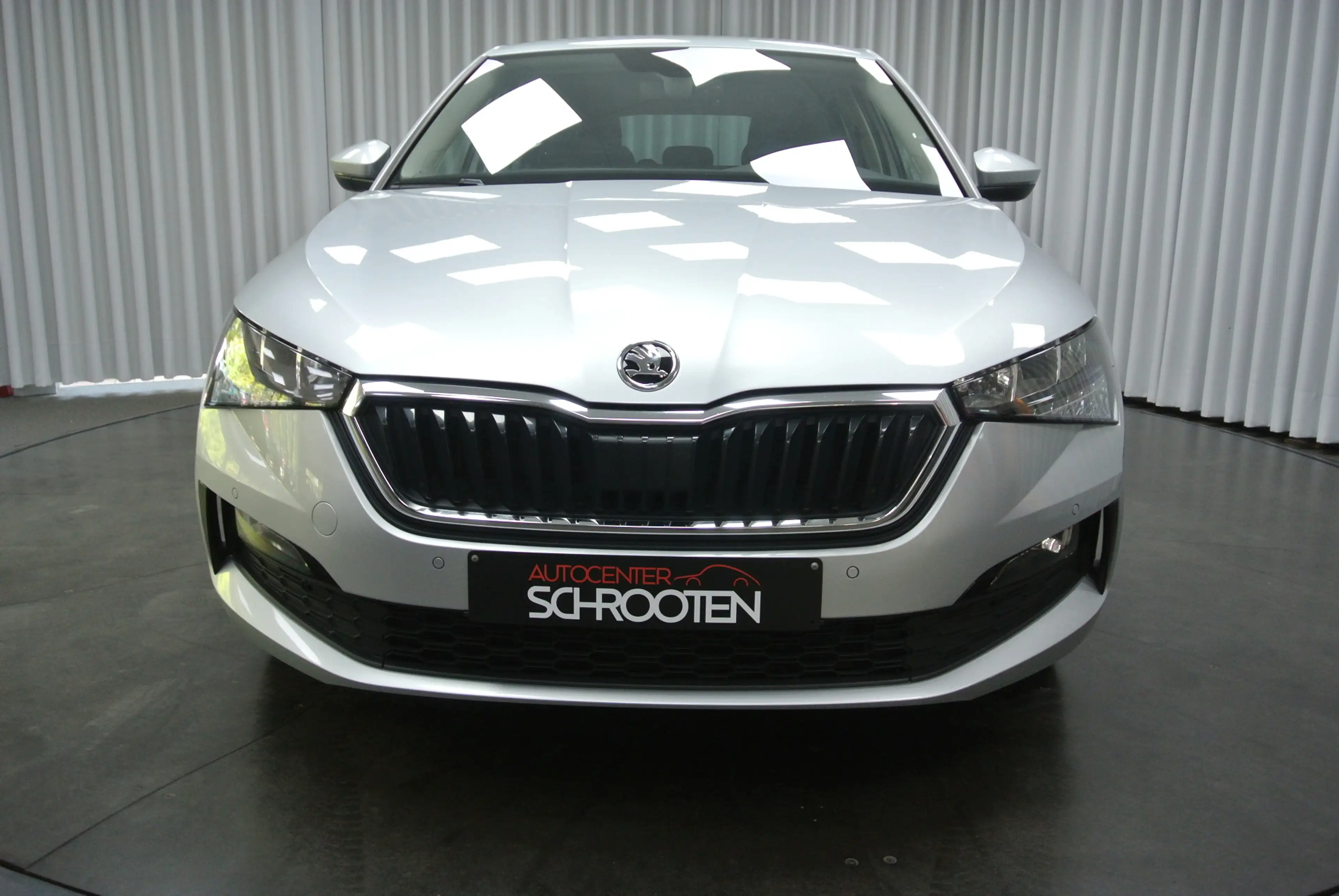 Skoda Scala Scala 1.0 TSI Ambition*GPS*CLIM* — photo 3