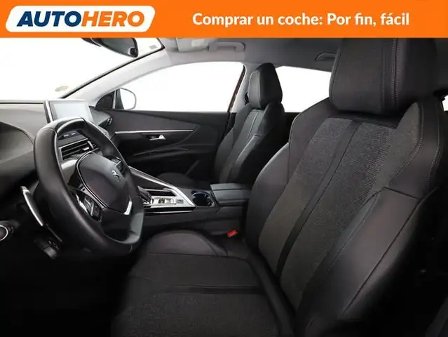 Peugeot 3008 view 11