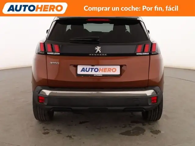 Peugeot 3008 view 5