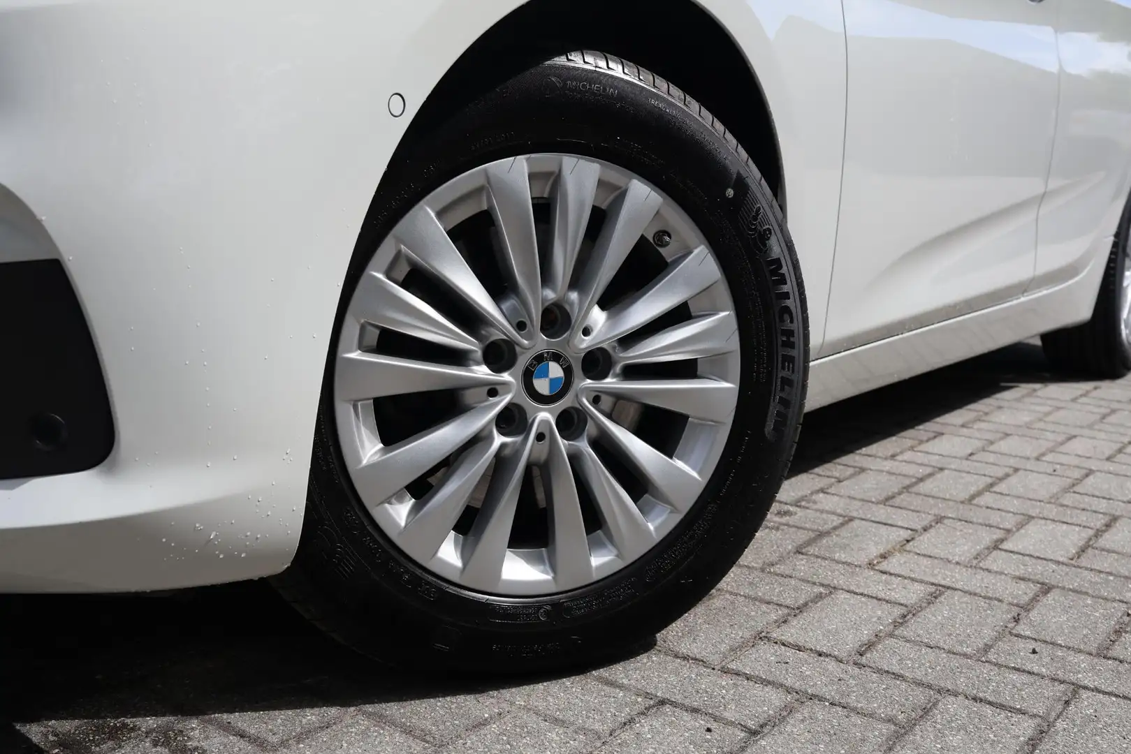 BMW 218 2-serie Active Tourer 218i Essential Trekhaak, Par Wit - 2