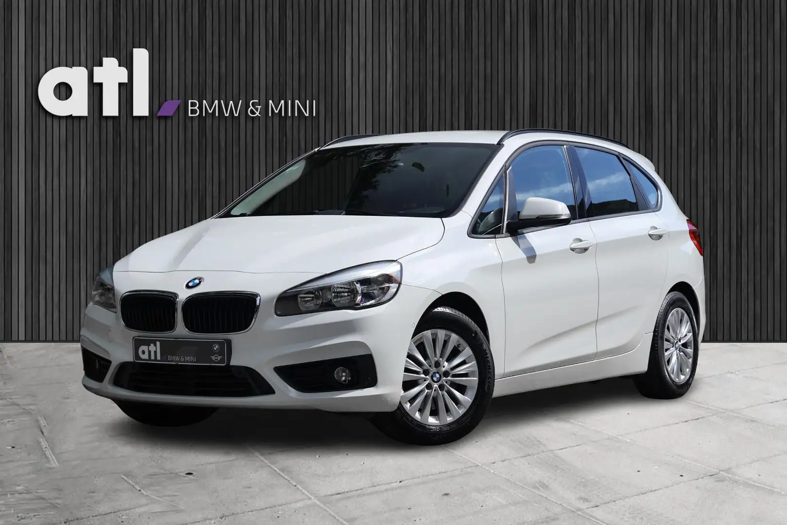 BMW 218 2-serie Active Tourer 218i Essential Trekhaak, Par Wit - 1