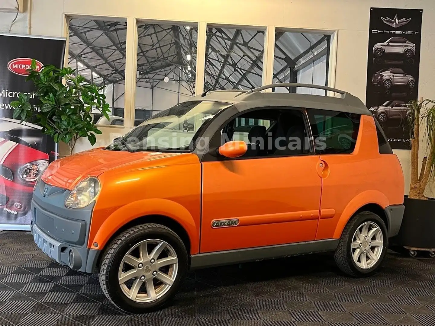 Aixam Crossline XXL Koffer Mopedauto Microcar Minicar Naranja - 1