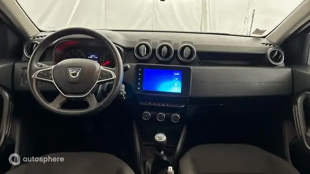 Dacia Duster view 11