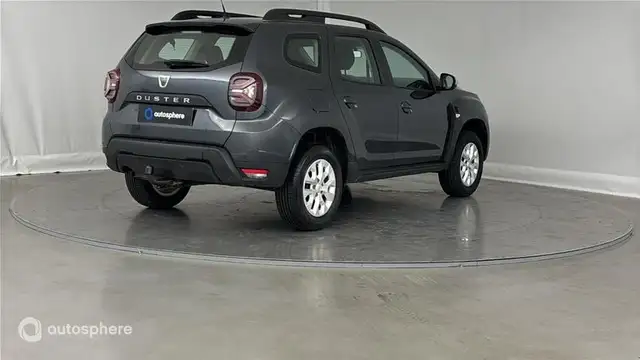 Dacia Duster view 5