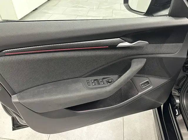 Skoda Superb Kombi 2,0 TDI Sportline 4x4 DSG.Matrix LED/ACC/... Ansicht 10