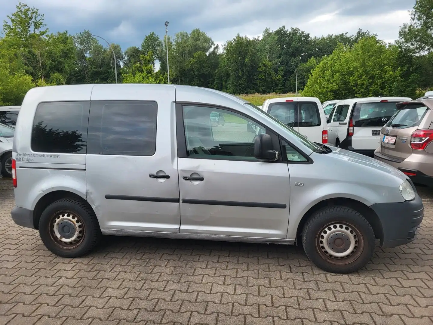 Volkswagen Caddy Kombi EcoFuel Silber - 2