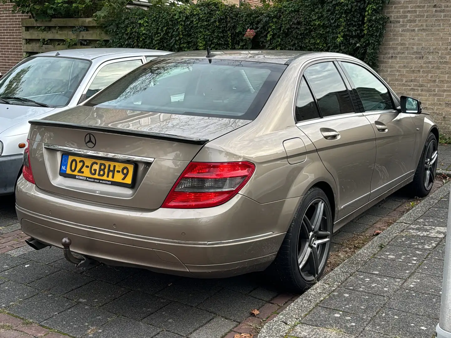 Mercedes-Benz C 200 Mercedes-Benz C 200 CDI Avantgarde sport. Goud - 1