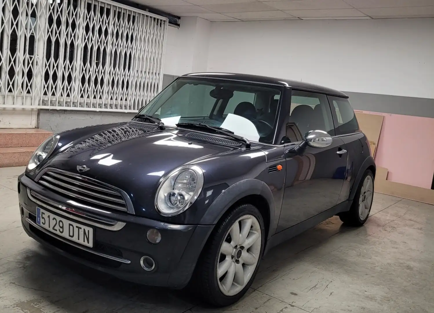 MINI Cooper Negro - 1