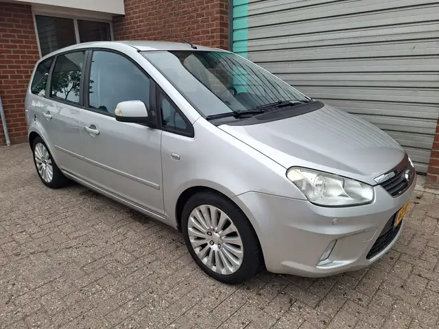 Ford C-Max view 2