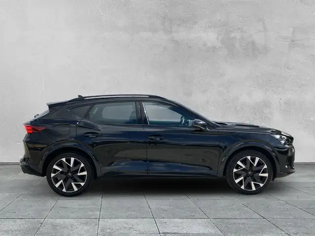 Cupra Formentor view 6