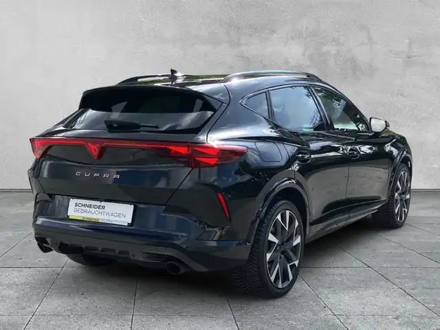 Cupra Formentor view 5