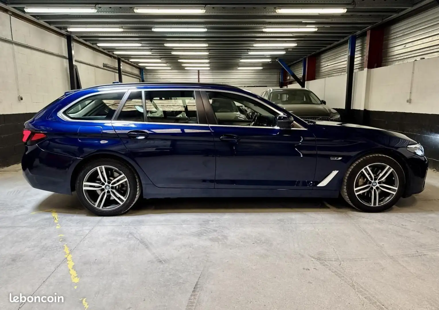 BMW 530 Touring G31 LCI 530e 530ea Hybrid PHEV TwinPower T Blu/Azzurro - 2