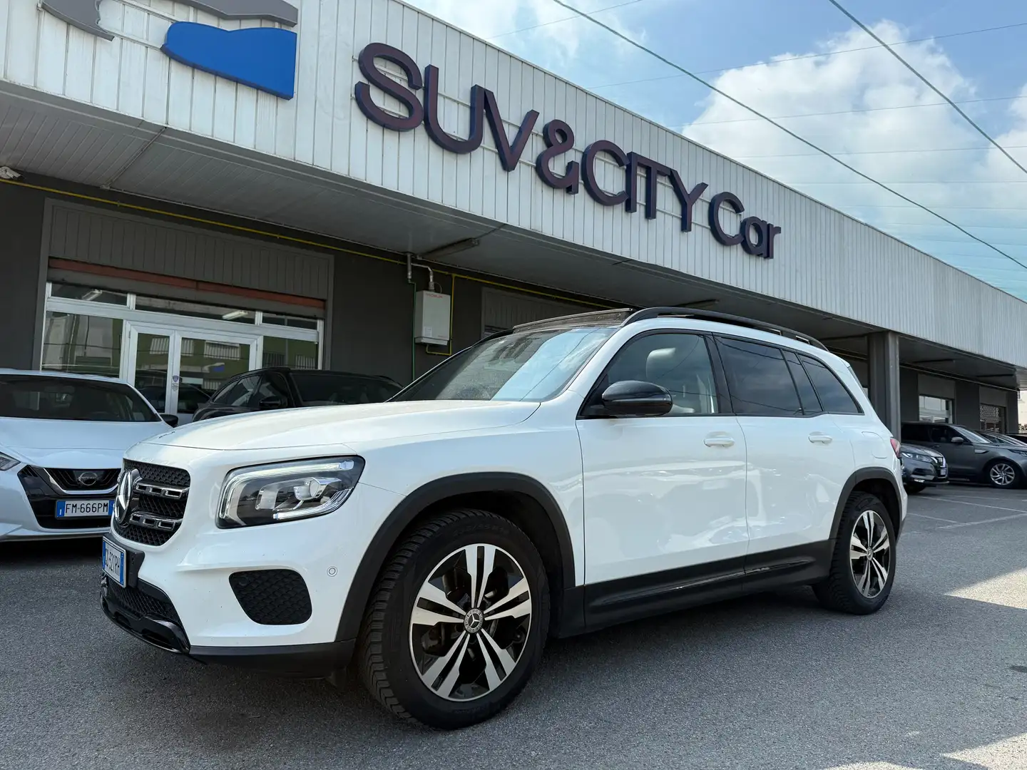 Mercedes-Benz GLB 200 GLB 200 d Sport 4matic TETTO PANORAMICO White - 1