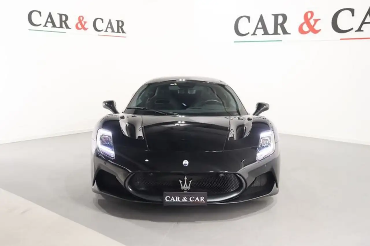 Maserati MC20 2021