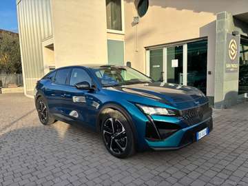 Hybrid 225 e-EAT8 Allure Pack