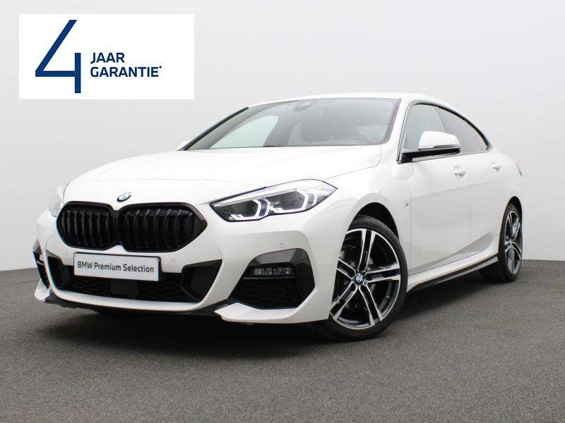 2022 BMW 216