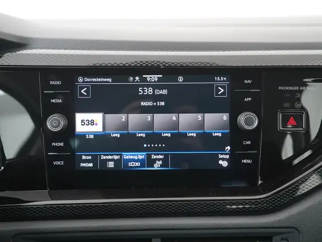 Volkswagen Polo view 13