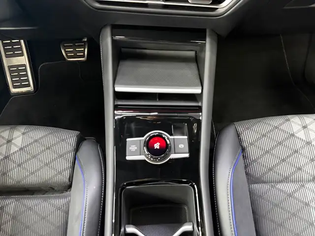 Volkswagen Tiguan view 9