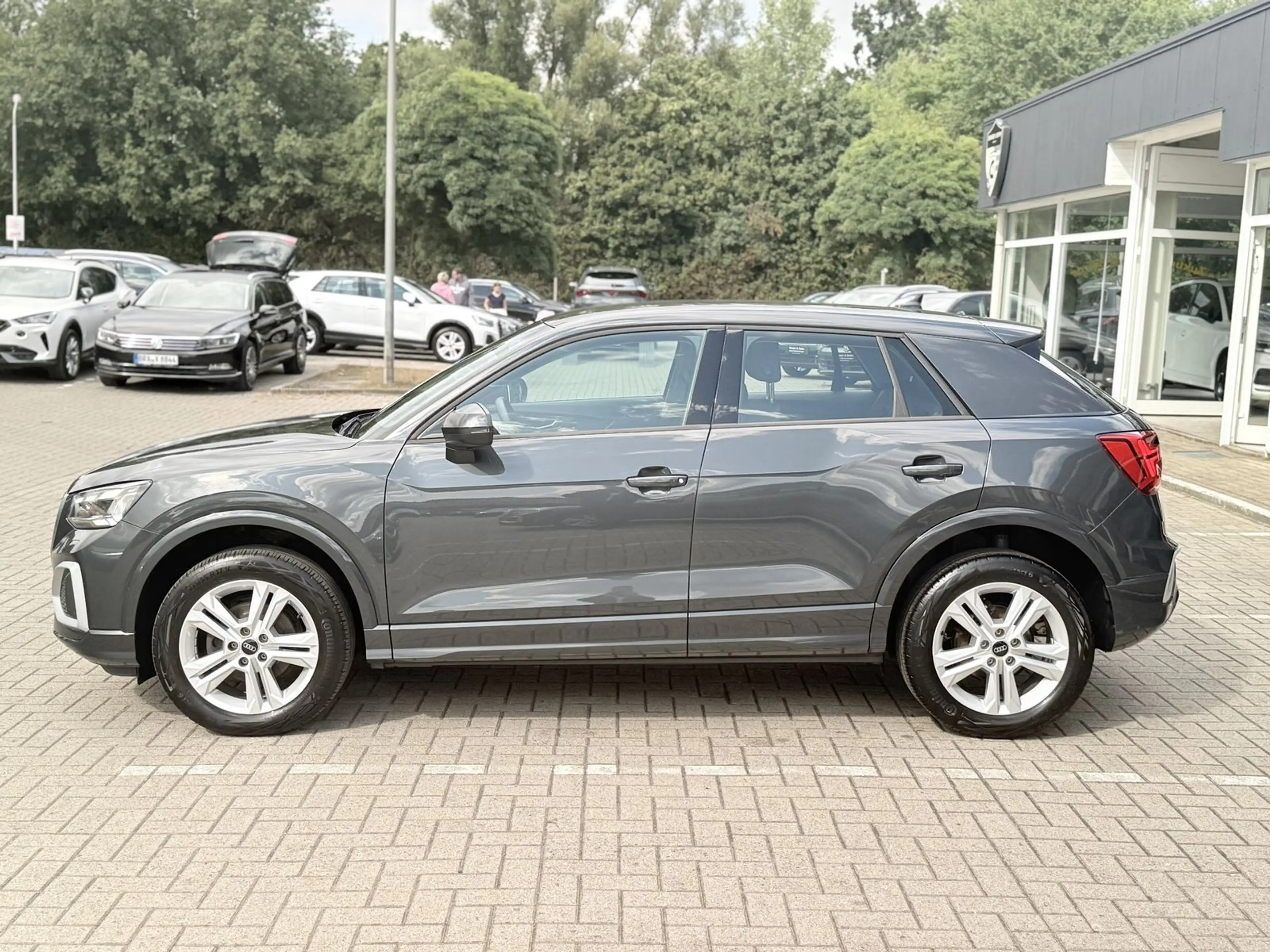 Audi Q2 35 TFSI Advanced,Matrix,R-Kamera,ACC,ELK-Heck — photo 9