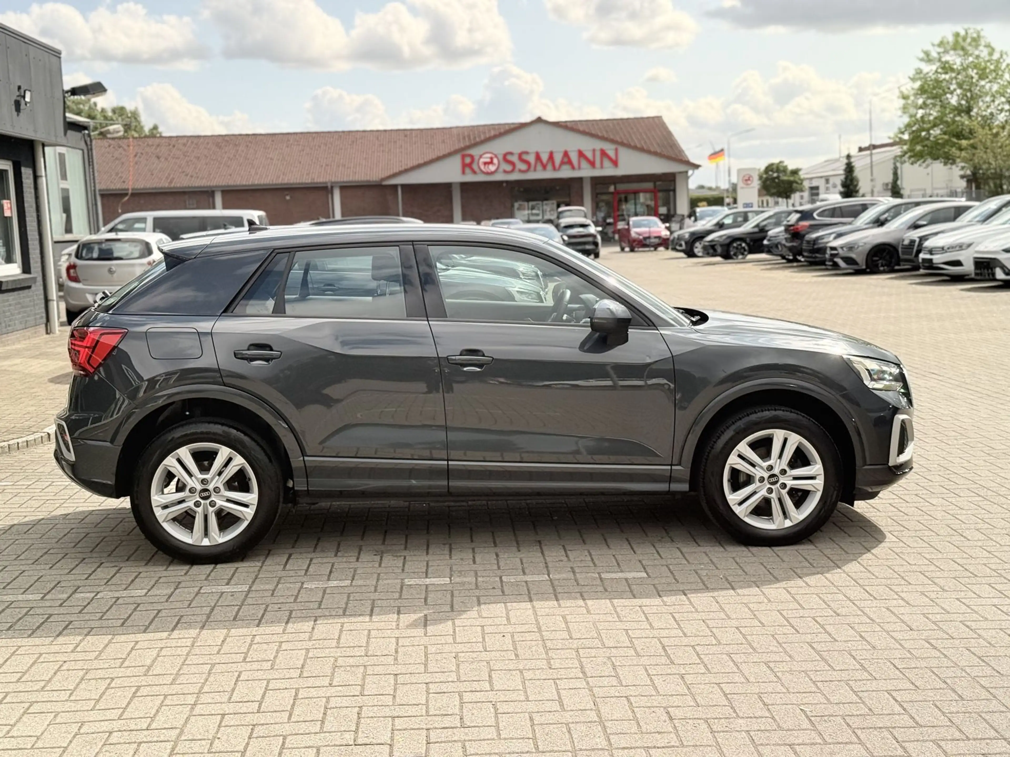 Audi Q2 35 TFSI Advanced,Matrix,R-Kamera,ACC,ELK-Heck — photo 5