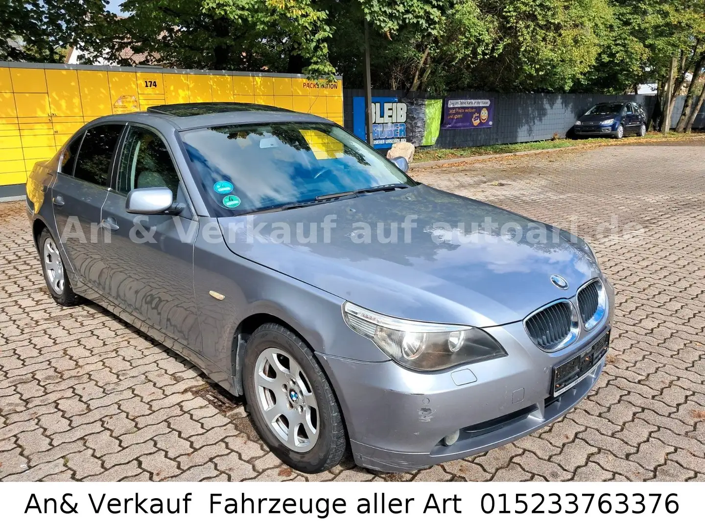 BMW 520 Baureihe 5 Lim. 520i Tüv bis 08.2025 Gris - 2