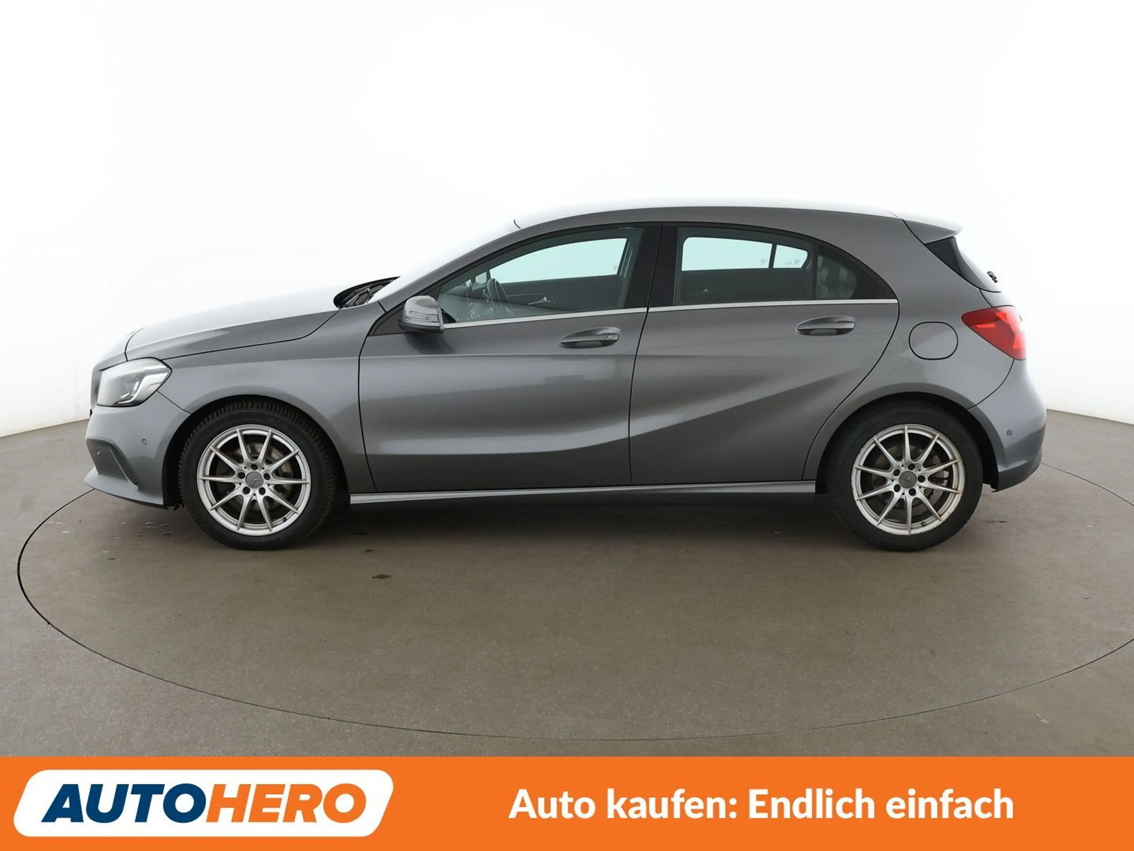 Mercedes-Benz A 200 A 200 BlueEfficiency Urban Aut.*NAVI*CAM*LED*SHZ* — photo 3