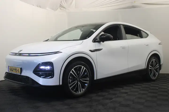 XPENG G6