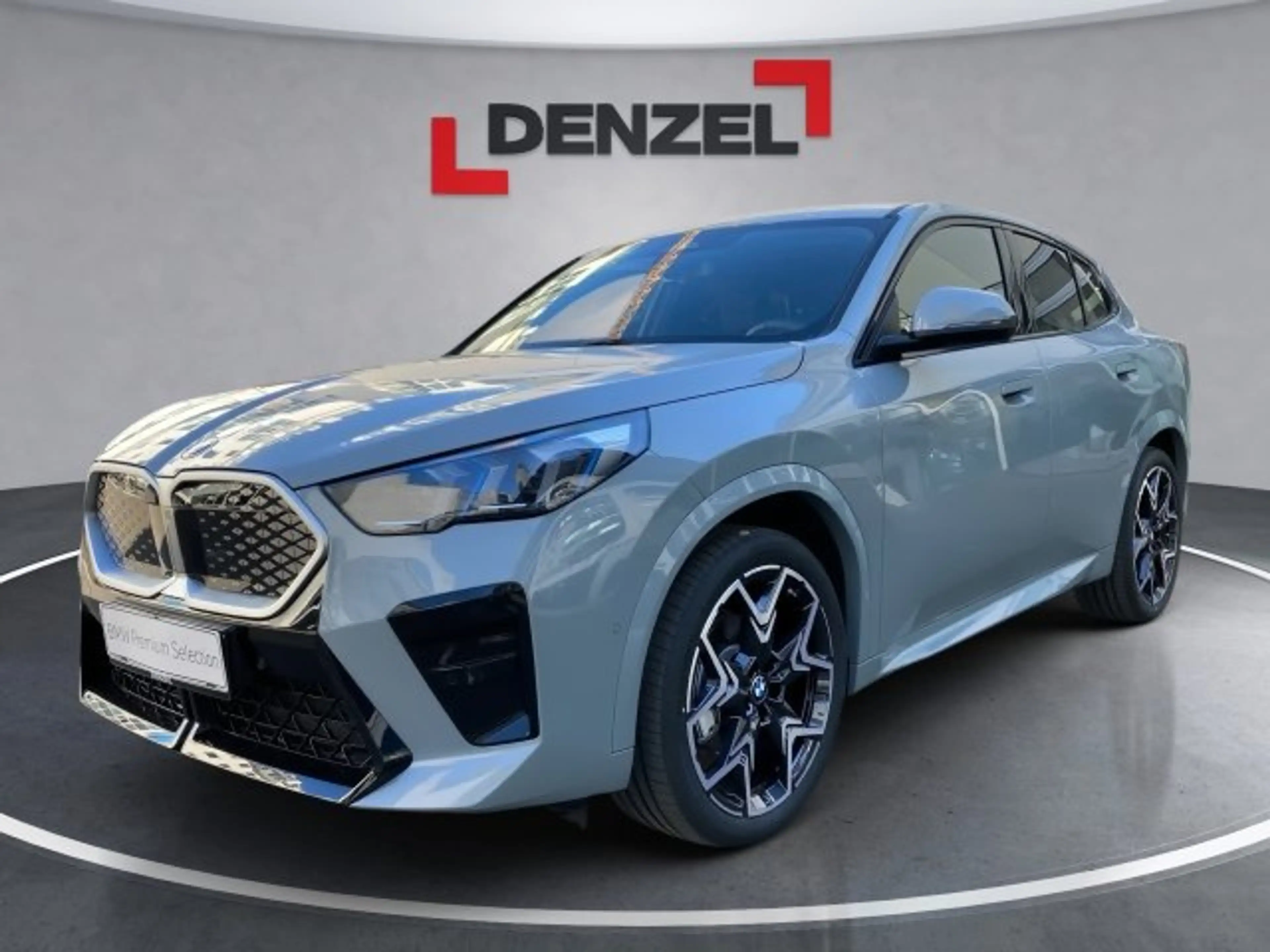 BMW iX2 eDrive20 U10 HB0