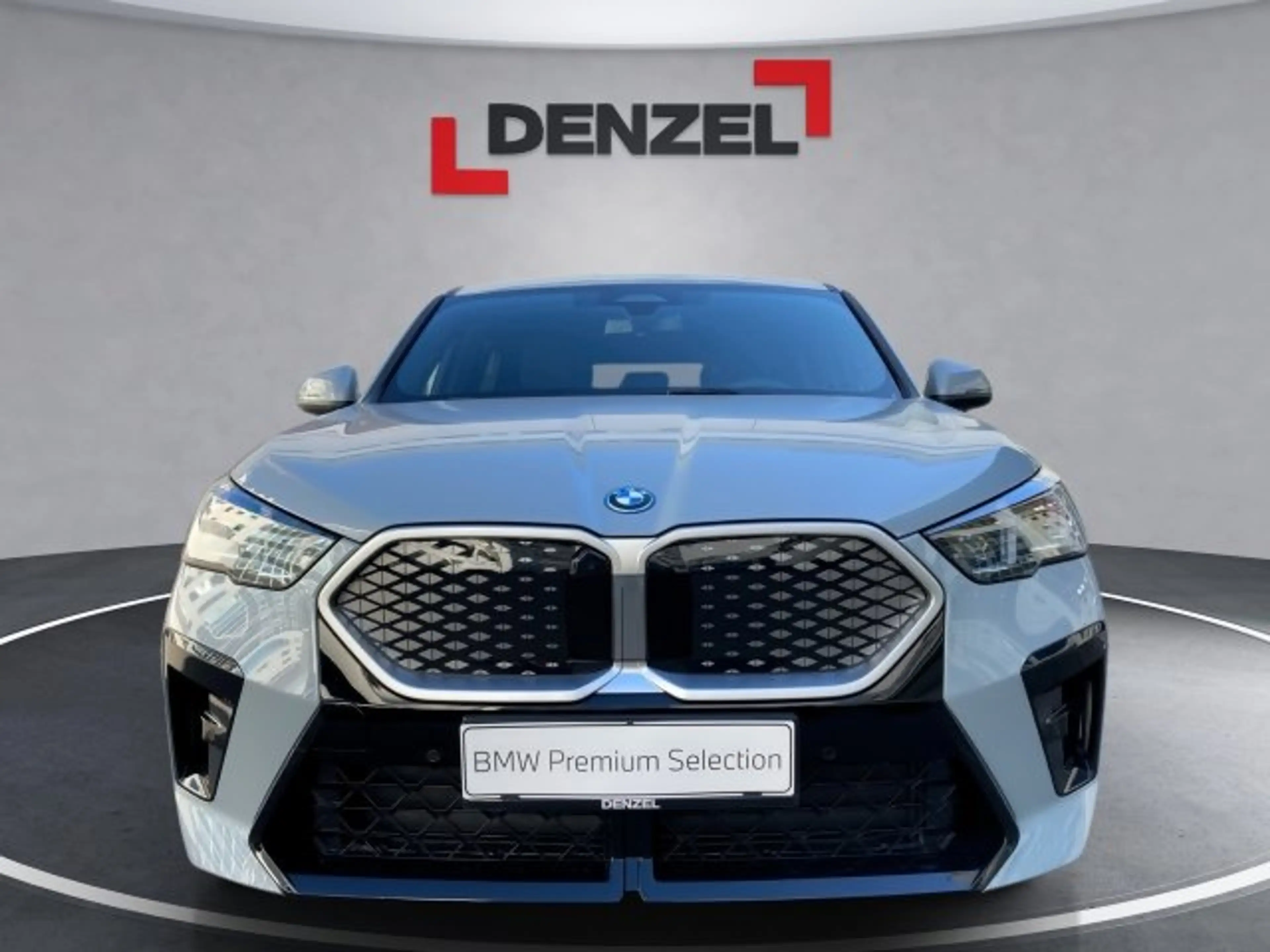 BMW iX2 eDrive20 U10 HB0 — photo 3