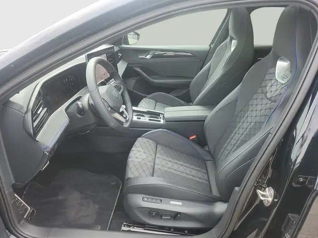 Volkswagen Passat Variant Sport TDI 4MOTION DSG Ansicht 10