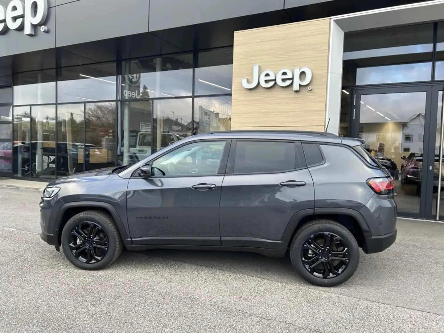 Jeep Compass 1.6 Multijet Longitude FWD 6MT Grau - 2