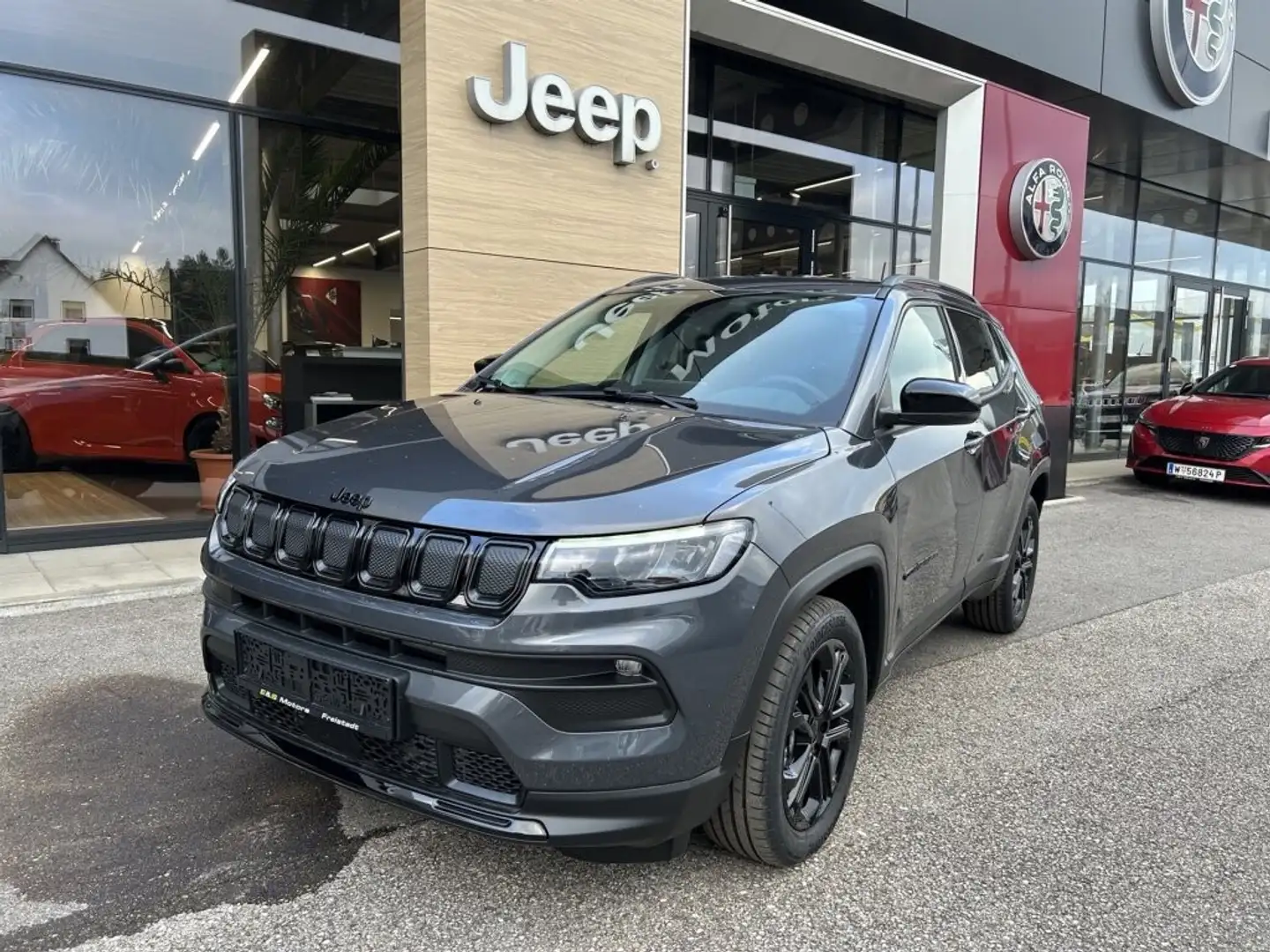Jeep Compass 1.6 Multijet Longitude FWD 6MT Grau - 1