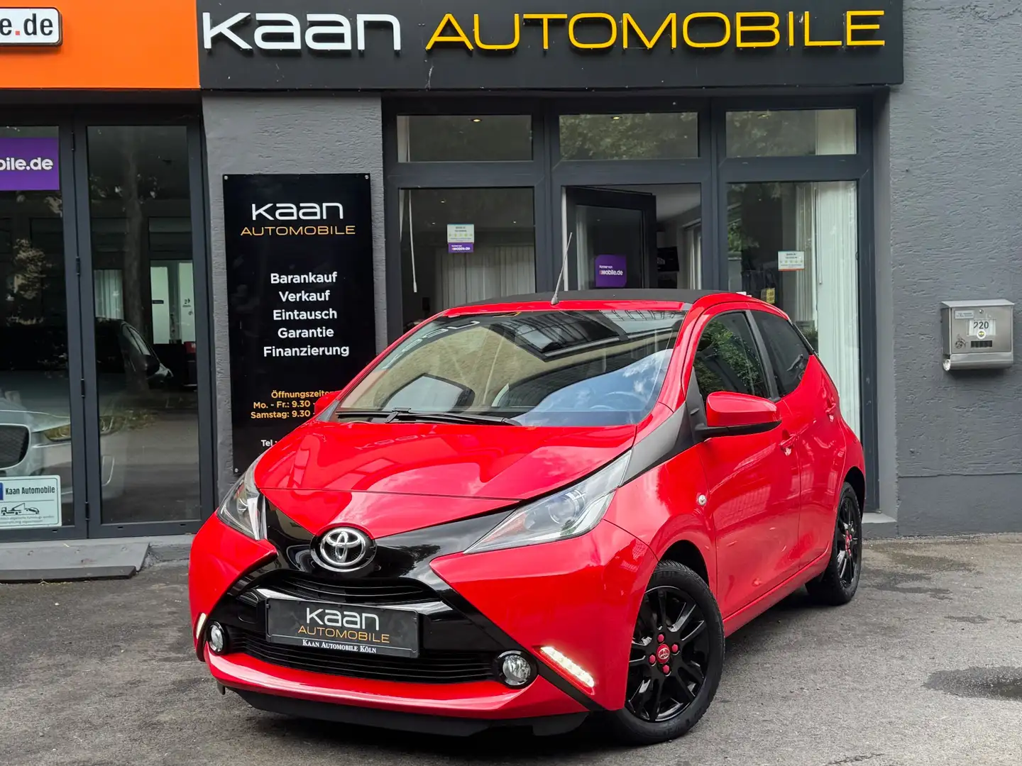 Toyota Aygo x-wave/41Tkm/AUTOMATIK/FALTDACH/KAMERA/KLIMA/BT Rot - 1