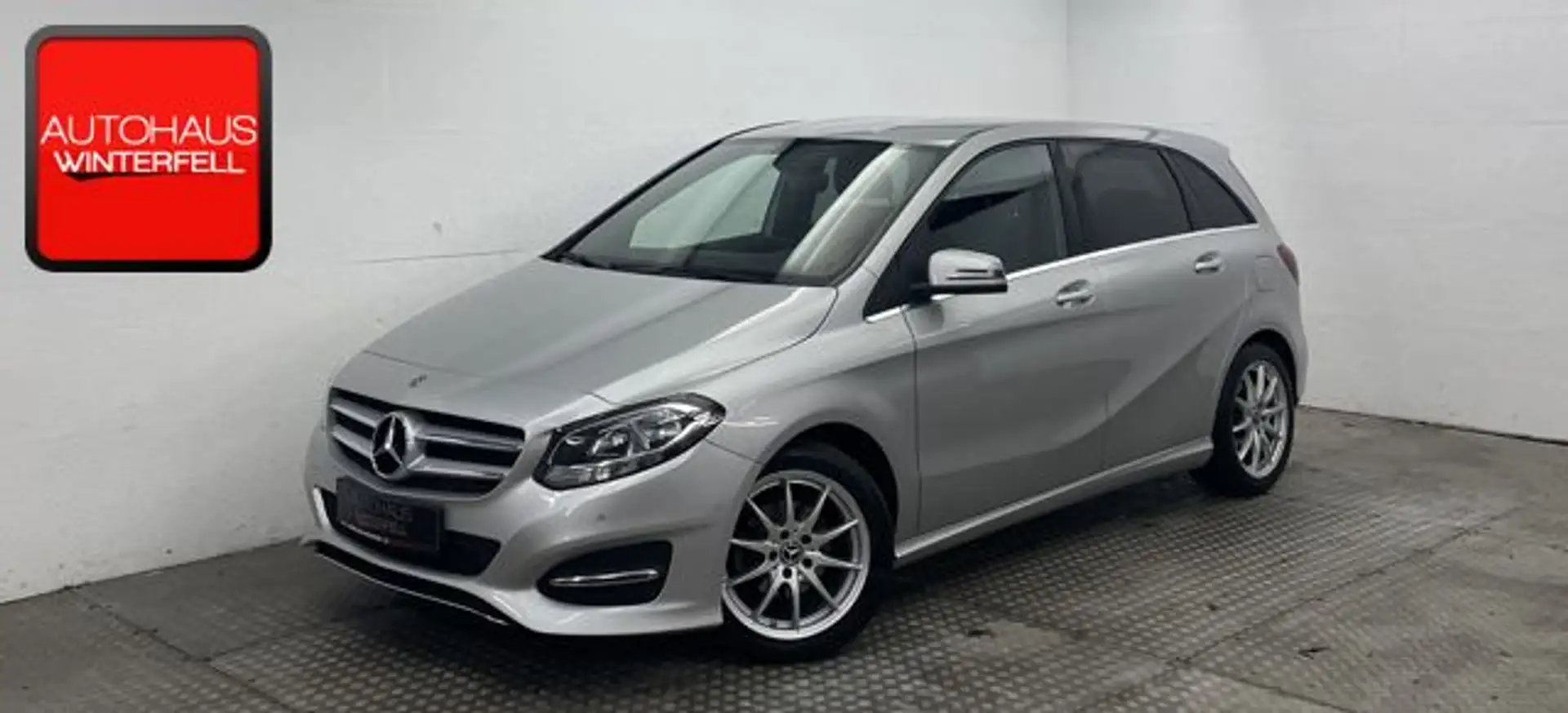Mercedes-Benz B 180 d 7G-DCT URBAN AHK+NAVI+KLIMA+SITZHEIZUNG+ Silber - 1