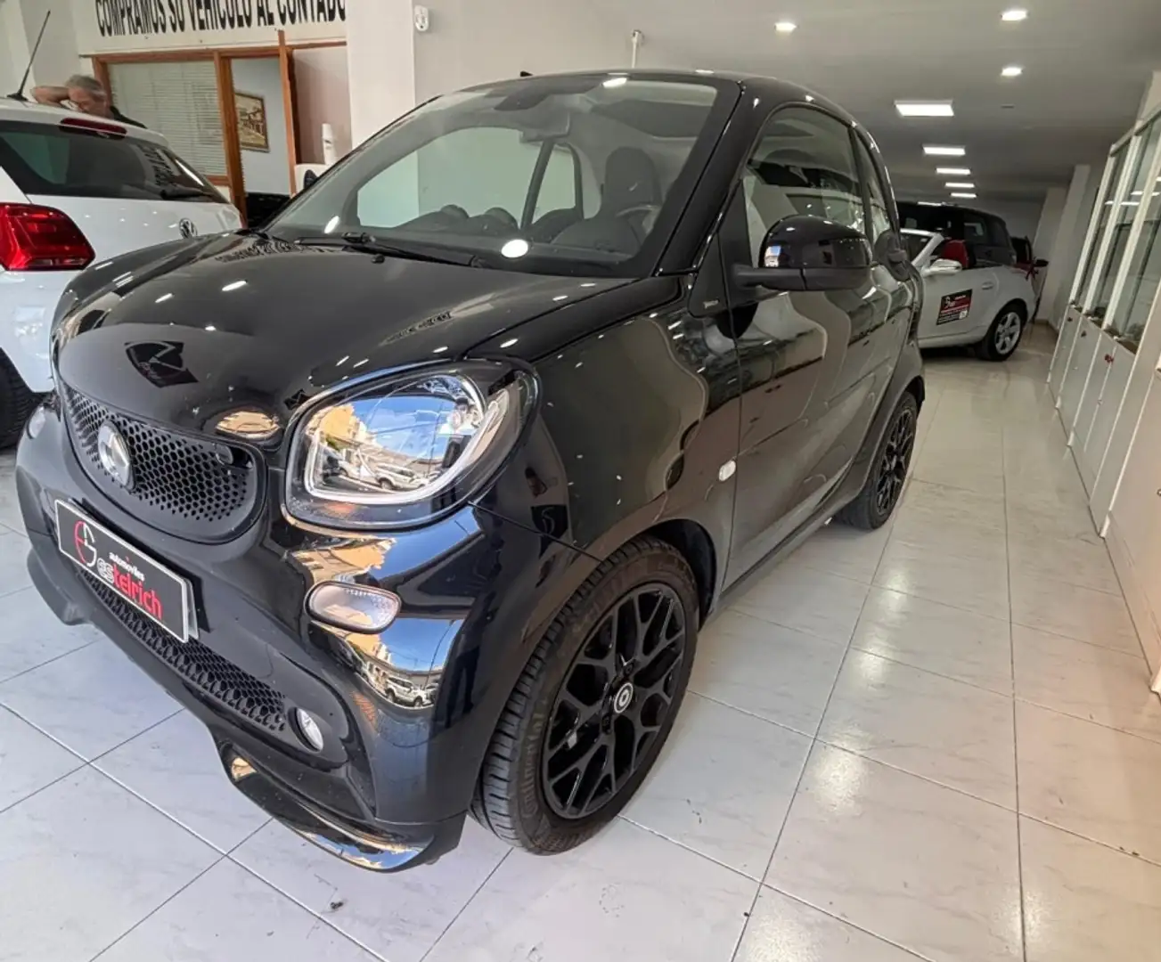 smart forTwo Coupé 66 Perfect Aut. Negro - 2