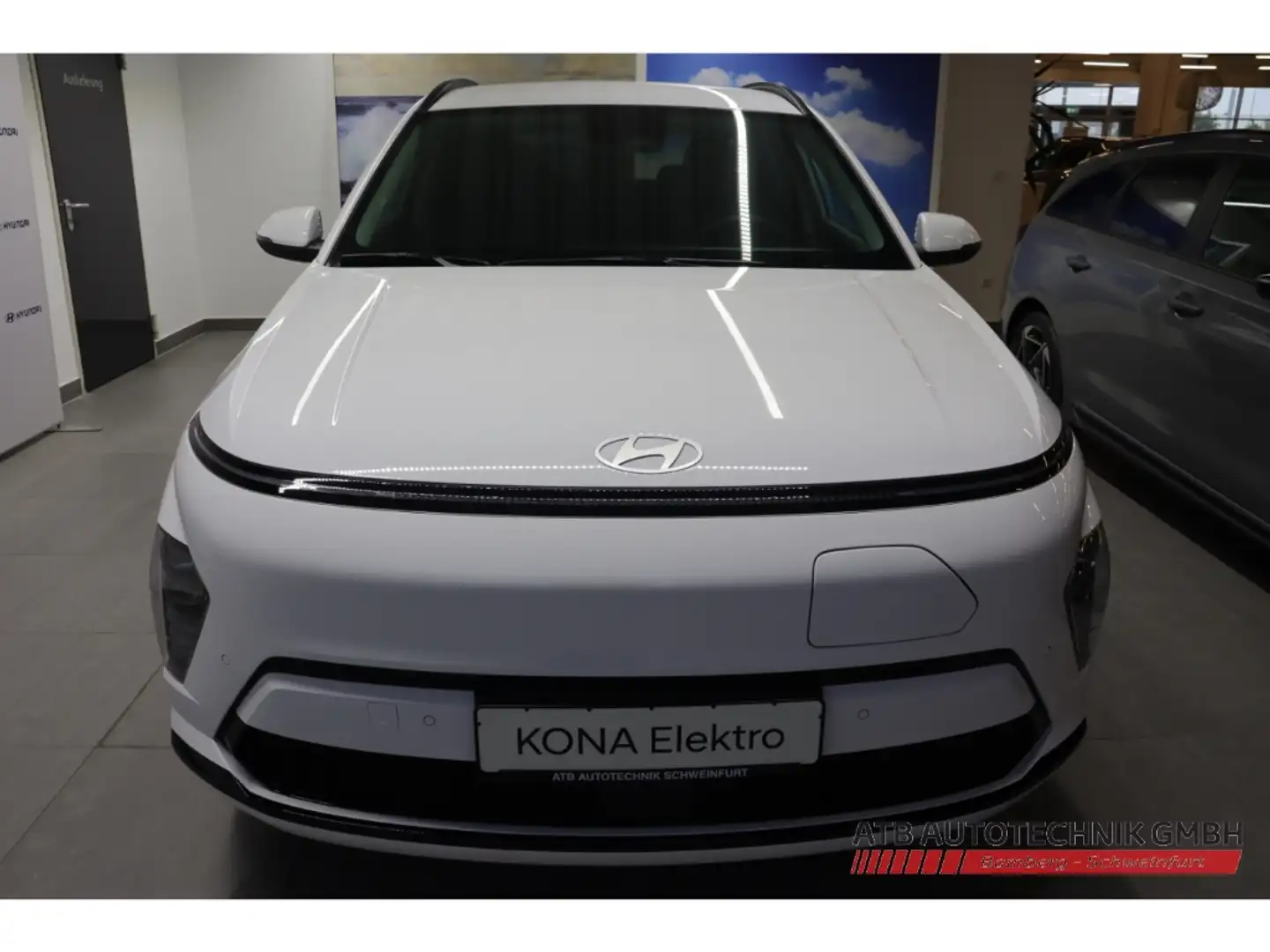 Hyundai KONA MY26 Trend 49kWh 135 PS 2WD Navi LED ACC Blanc - 2