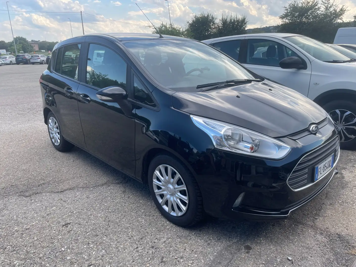 Ford B-Max 1.5 TDCi 75 CV Titanium Noir - 1