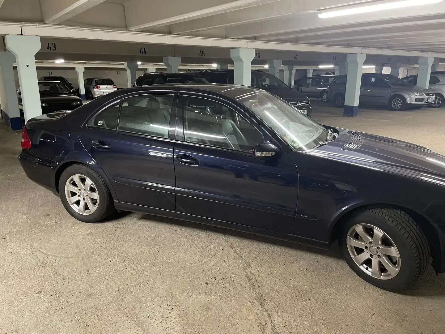 Mercedes-Benz E 200 Kompressor Classic - 2