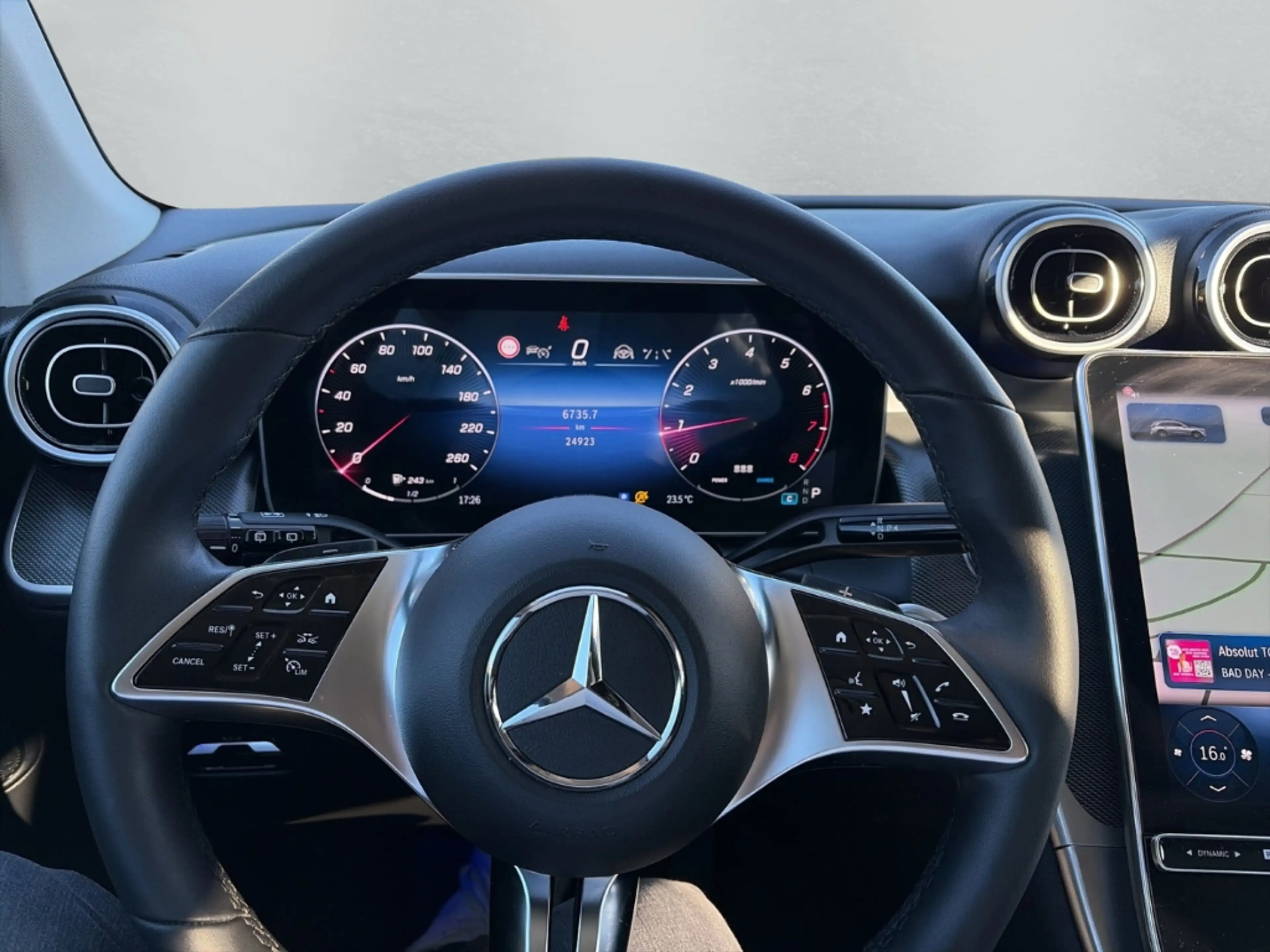 Mercedes-Benz GLC 200 4Matic Ambientebeleuchtung Navi Rückfahrkamera Mem — photo 13