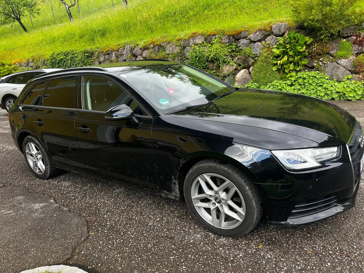 Audi A4 A4 Avant 2,0 TDI S-tronic Schwarz - 1