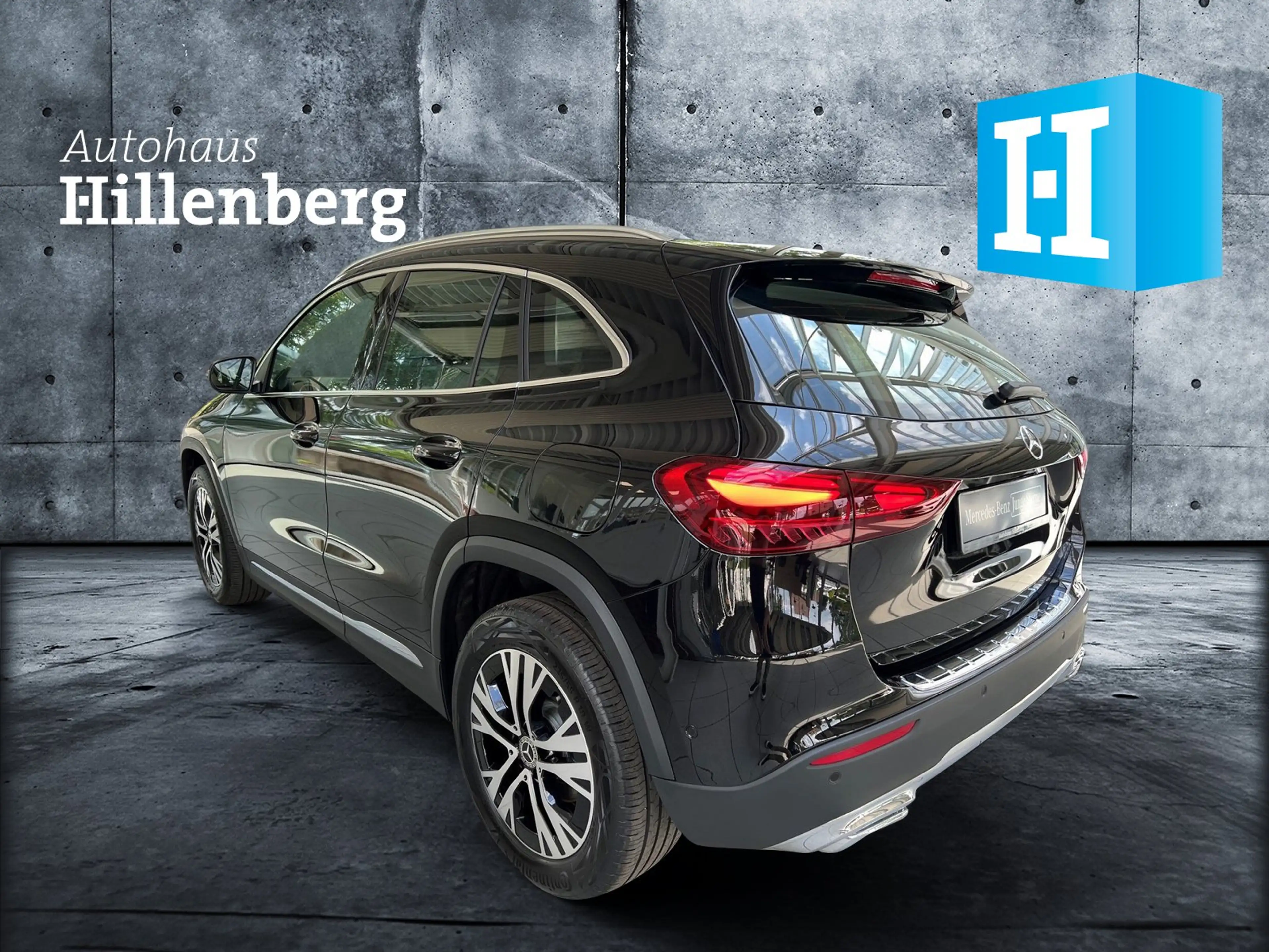 Mercedes-Benz GLA 200 Progressive Line Advanced — photo 8