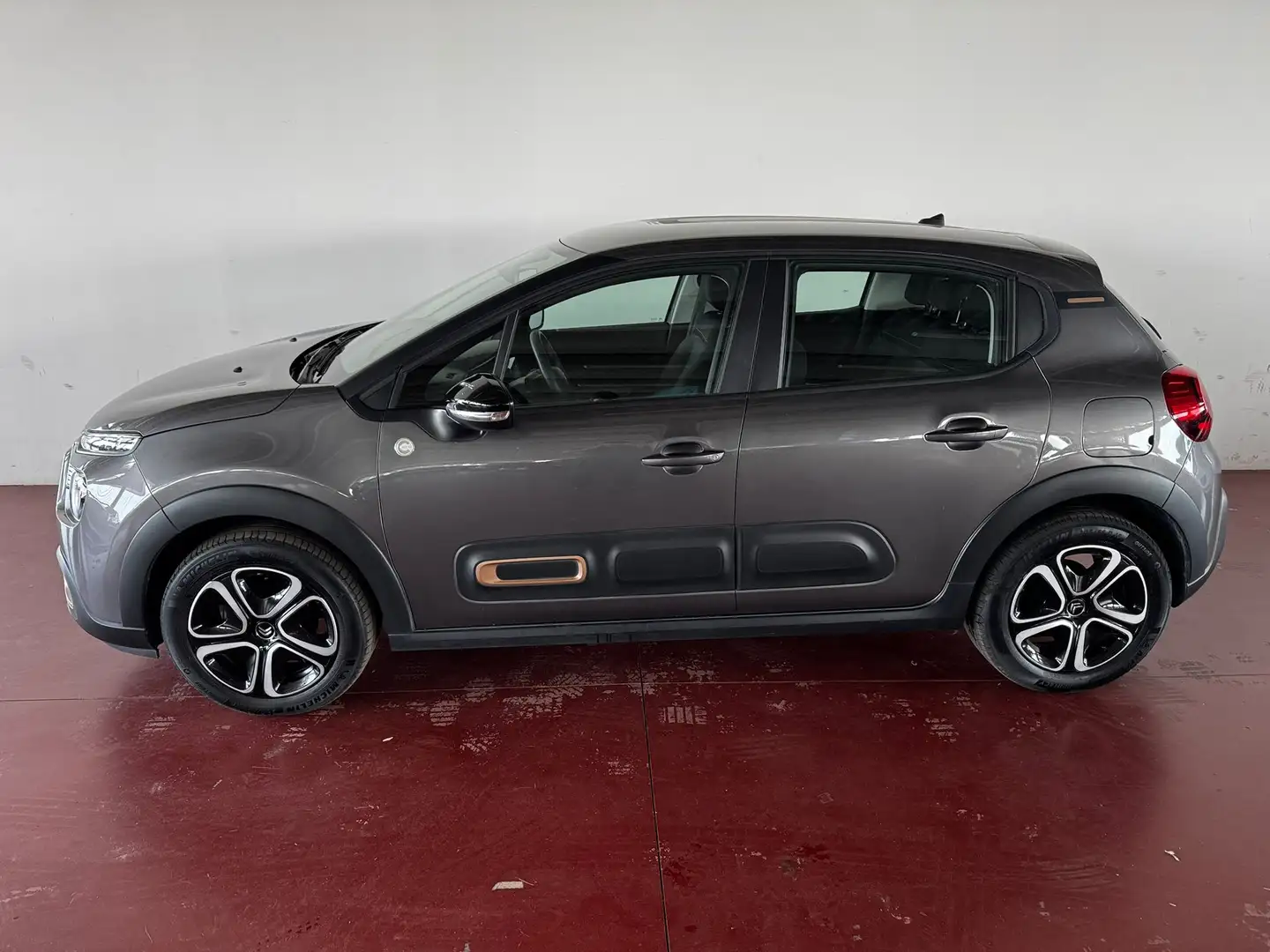 Citroen C3 1.2 PureTech C-Series Gris - 2