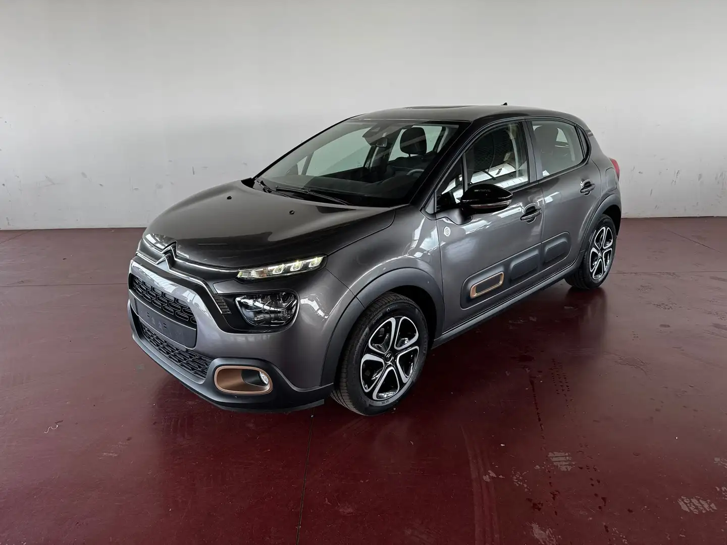 Citroen C3 1.2 PureTech C-Series Gris - 1