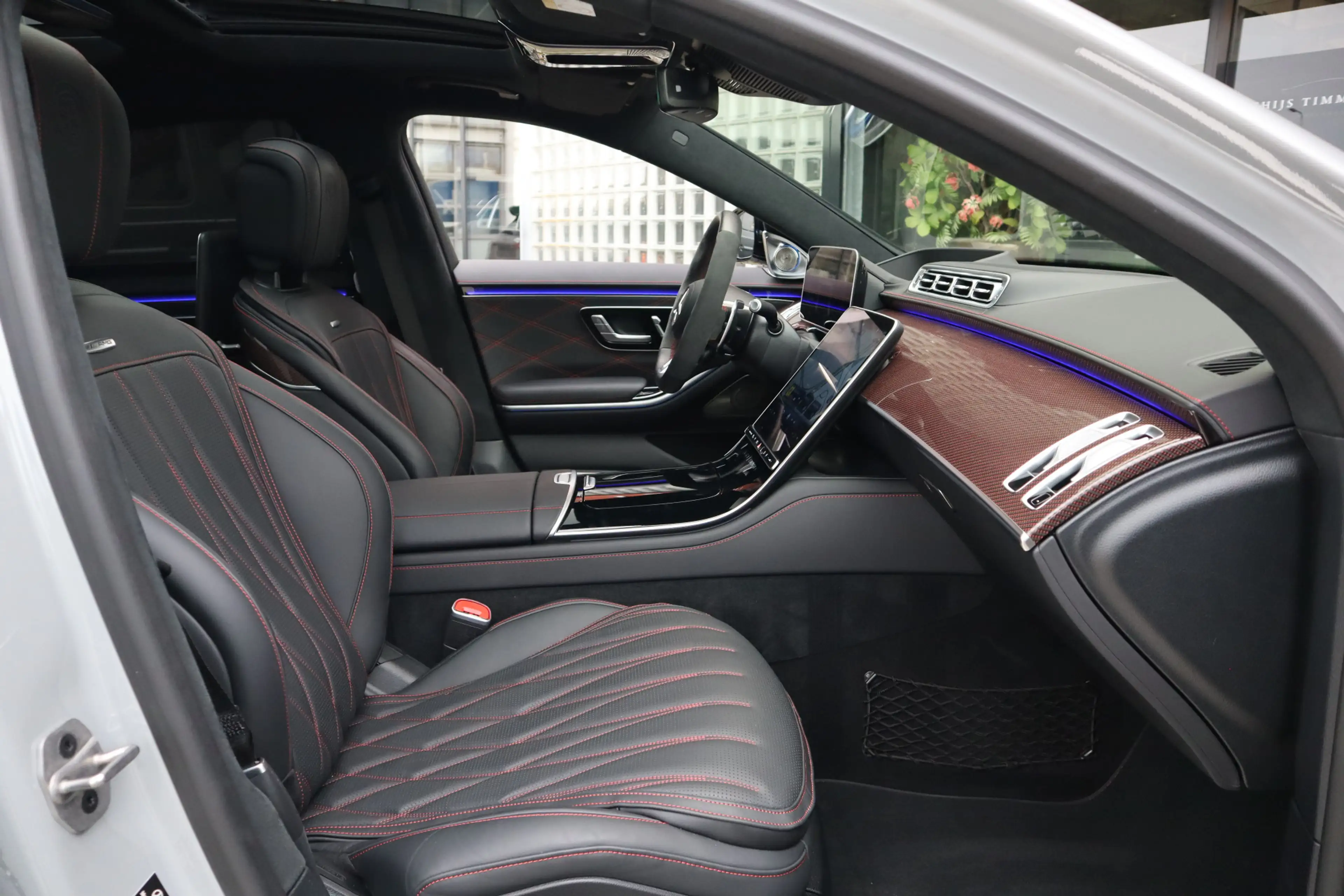 Mercedes-Benz S 63 AMG E Performance | Edition 1, Burmester High End 4D, — photo 13