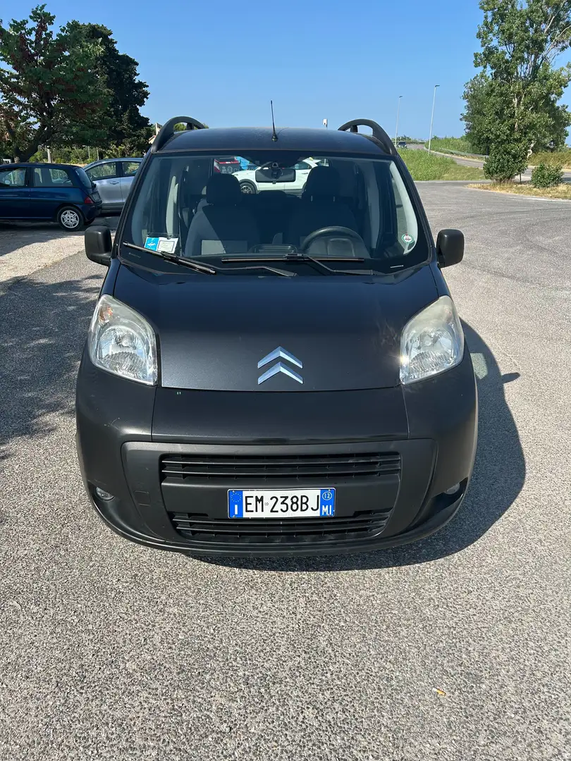 Citroen Nemo Nemo 1.3 hdi m-space Xtr Theatre Чёрный - 1