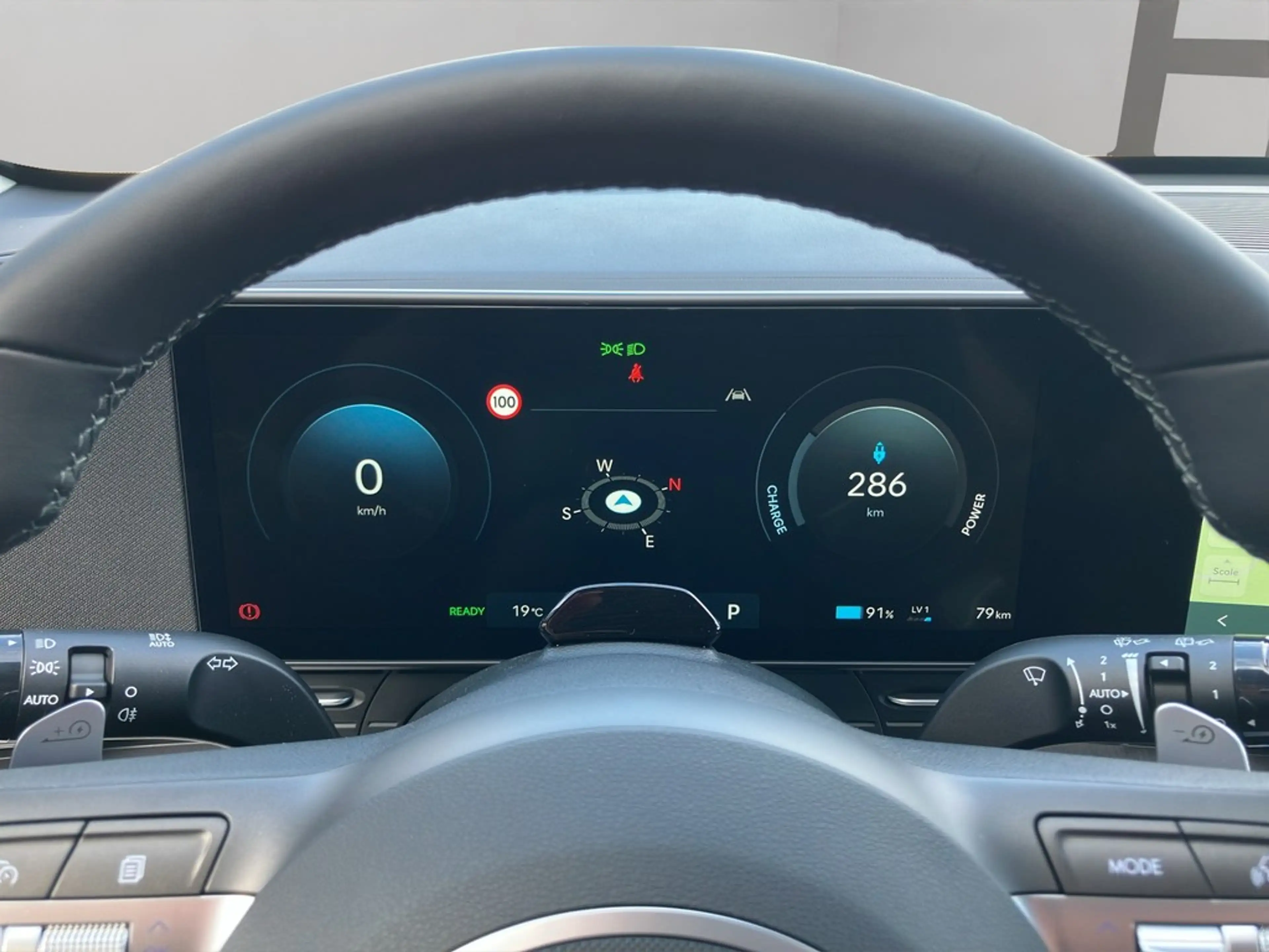 Hyundai KONA EV 49kWh Trend Assistenz el. Heckklappe — photo 13