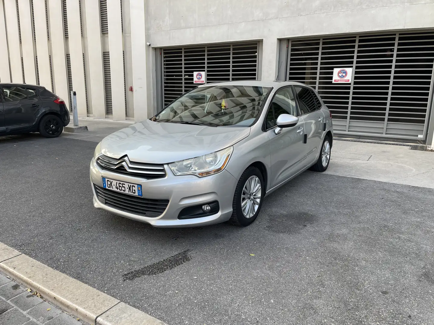 Citroen C4 HDi 92 Pack Ambiance - 1