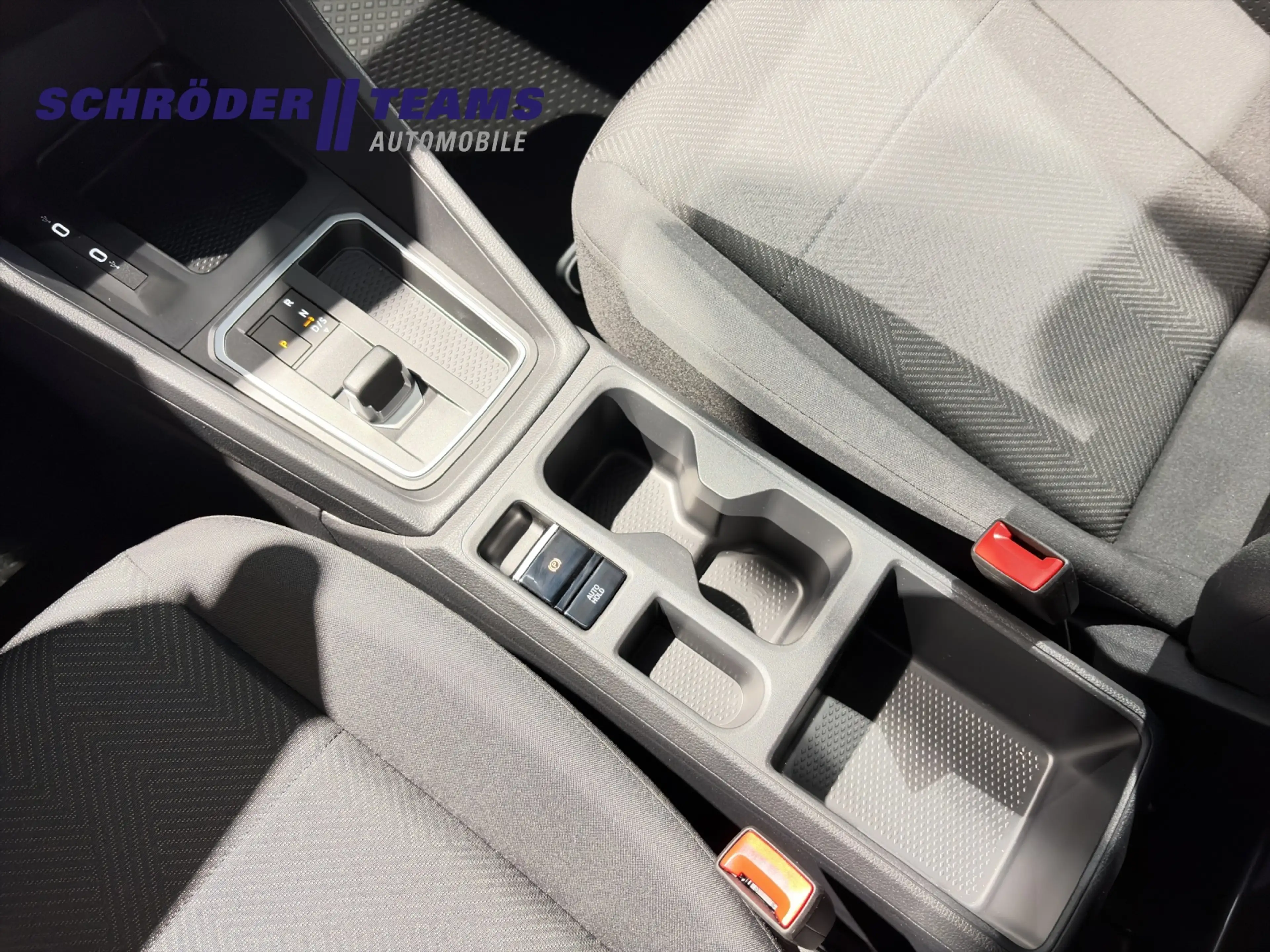 Ford Transit Connect Trend L2 Kasten — photo 13